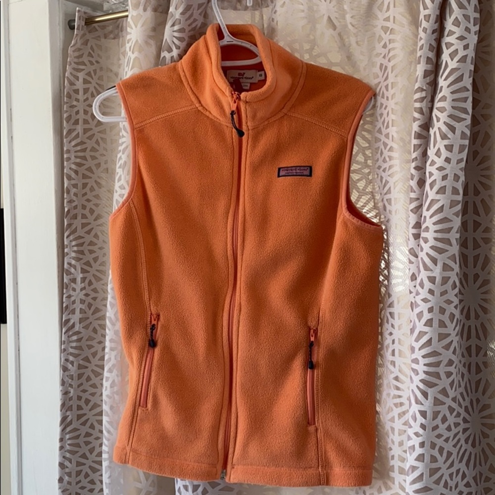 Women’s Vineyard Vines fleece vest